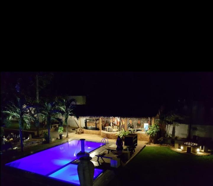 Lanka Bangla Inn Villas Restaurant & Travels Katunayaka Esterno foto